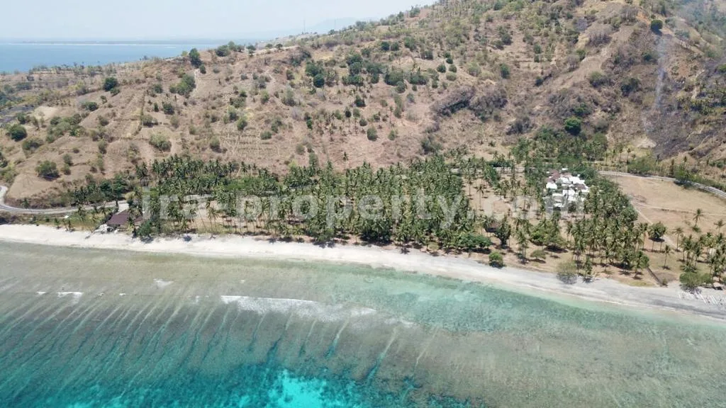 Tanah · Senggigi · foto 2 dari 6 Tanah Tepi Pantai di Pandanan Dekat Senggigi - 338 - 2