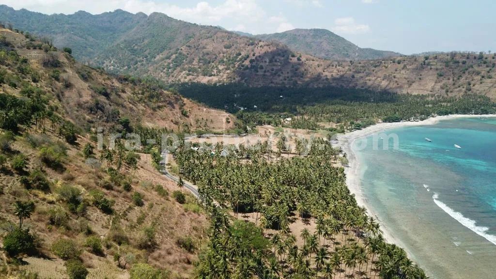 Tanah · Senggigi · foto 3 dari 6 Tanah Tepi Pantai di Pandanan Dekat Senggigi - 338 - 3