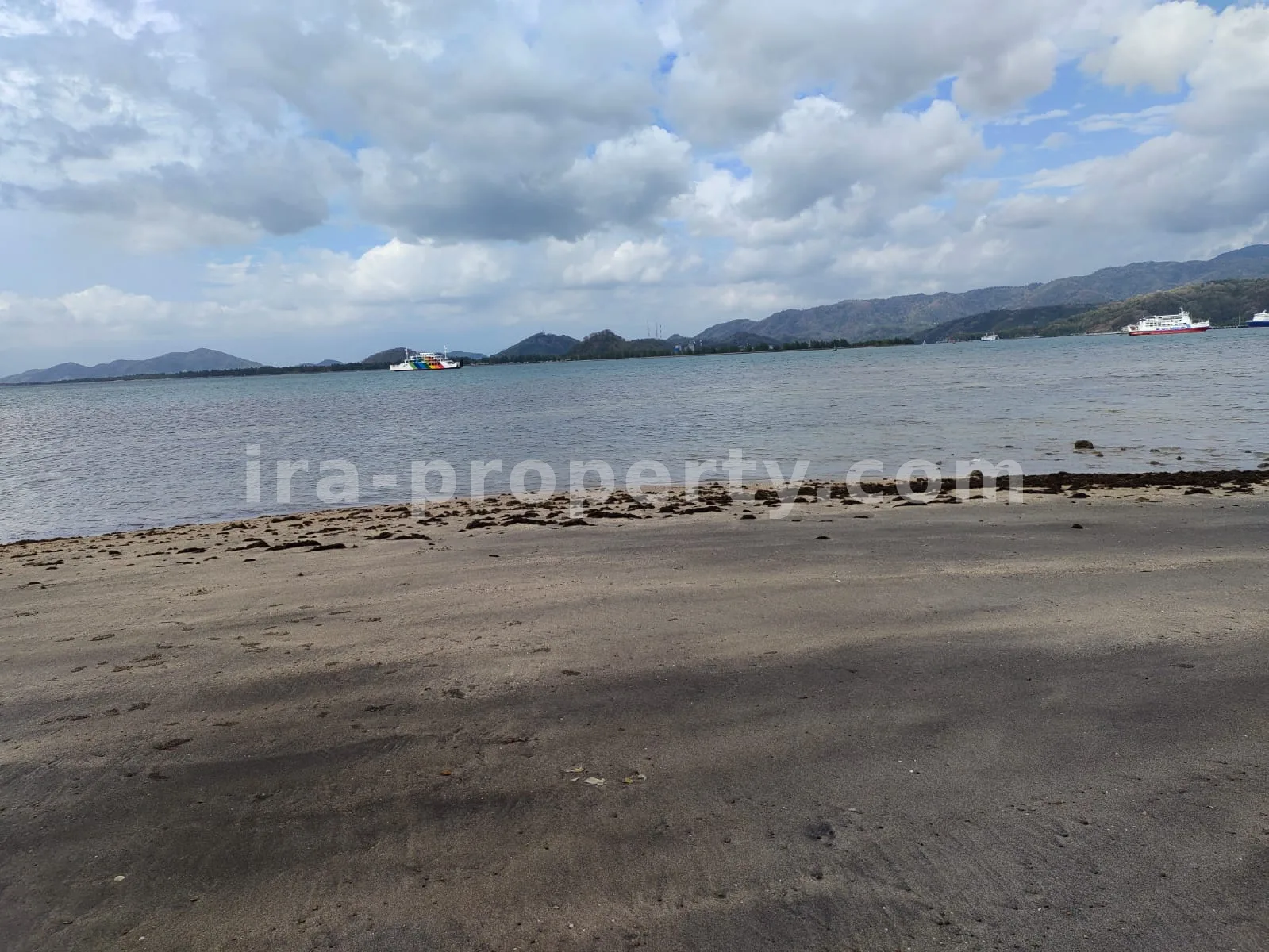 Tanah · Sekotong · foto 3 dari 6 Tanah Tepi Pantai Strategis di Sekotong, Lombok Barat - 180-2 - 3