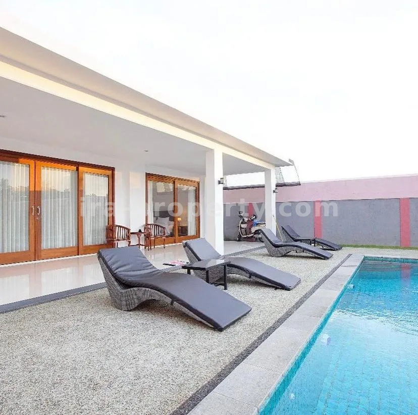 Villa & Hotel · Senggigi · foto 2 dari 11 Villa Tepi Pantai di Montong, Batu Layar - 251 - 2