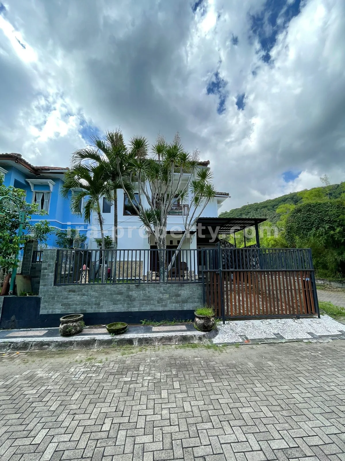Rumah Menawan Dijual di Senggigi Square - 175-2 - 8