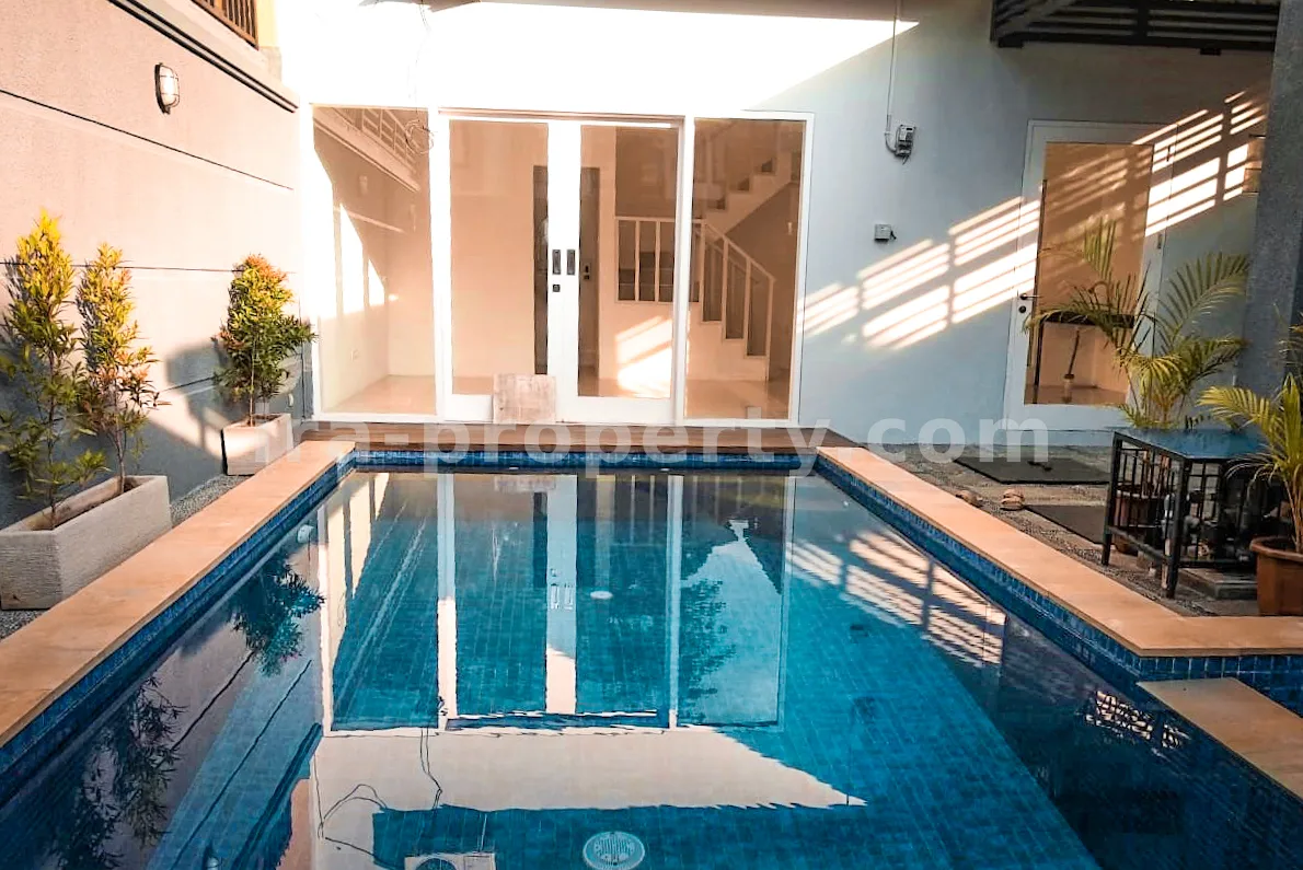 Villa & Hotel · Senggigi · foto 1 dari 15 Villa Menawan di Kompleks Senggigi One - 411 - 1