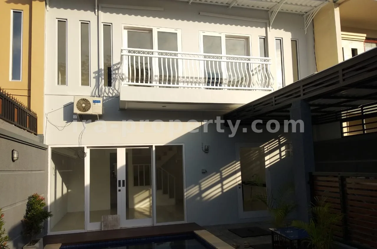 Villa Menawan di Kompleks Senggigi One - 411 - 11