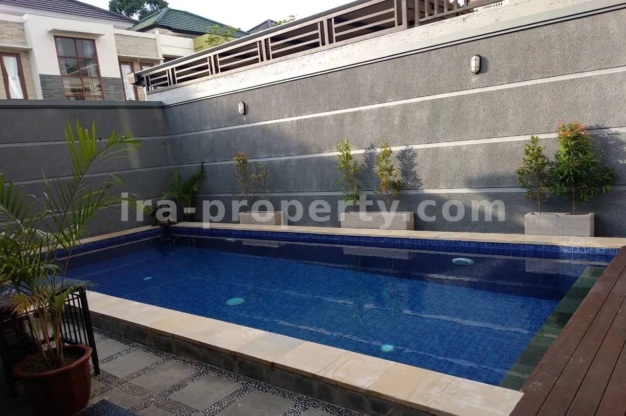 Villa Menawan di Kompleks Senggigi One - 411 - 13
