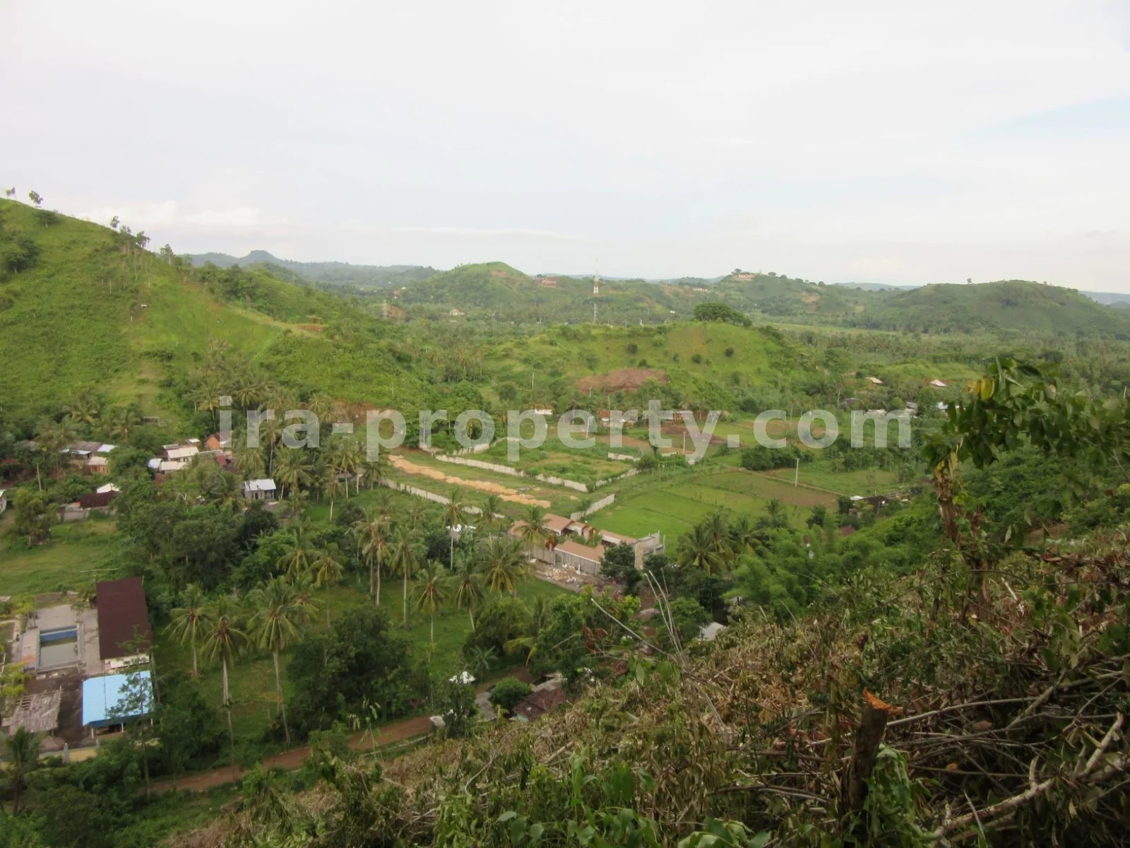 Tanah · Kuta Mandalika · foto 4 dari 11 Tanah Tepi Pantai dengan Pemandangan Sirkuit Mandalika - 421-2 - 4