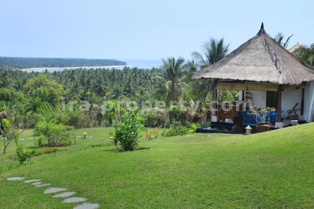Tanah Resor Eksklusif di Medana Dekat Hotel Oberoi Lombok - 396 - 10