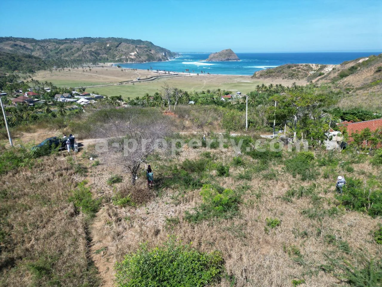 Tanah · Kuta Mandalika · foto 5 dari 14 Tanah Pemandangan Laut di Areguling Dekat Kuta Mandalika - 453 - 5