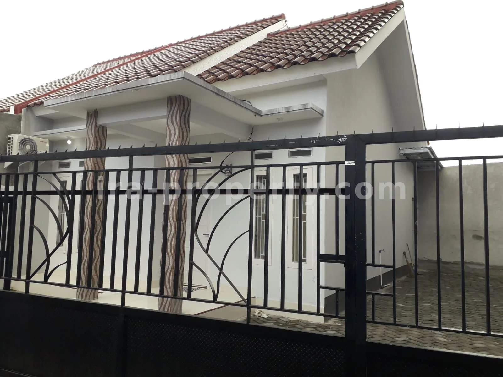Rumah · Kota Mataram · foto 1 dari 8 Rumah Fully Furnished Baru di BTN Kekalik - 531-2 - 1
