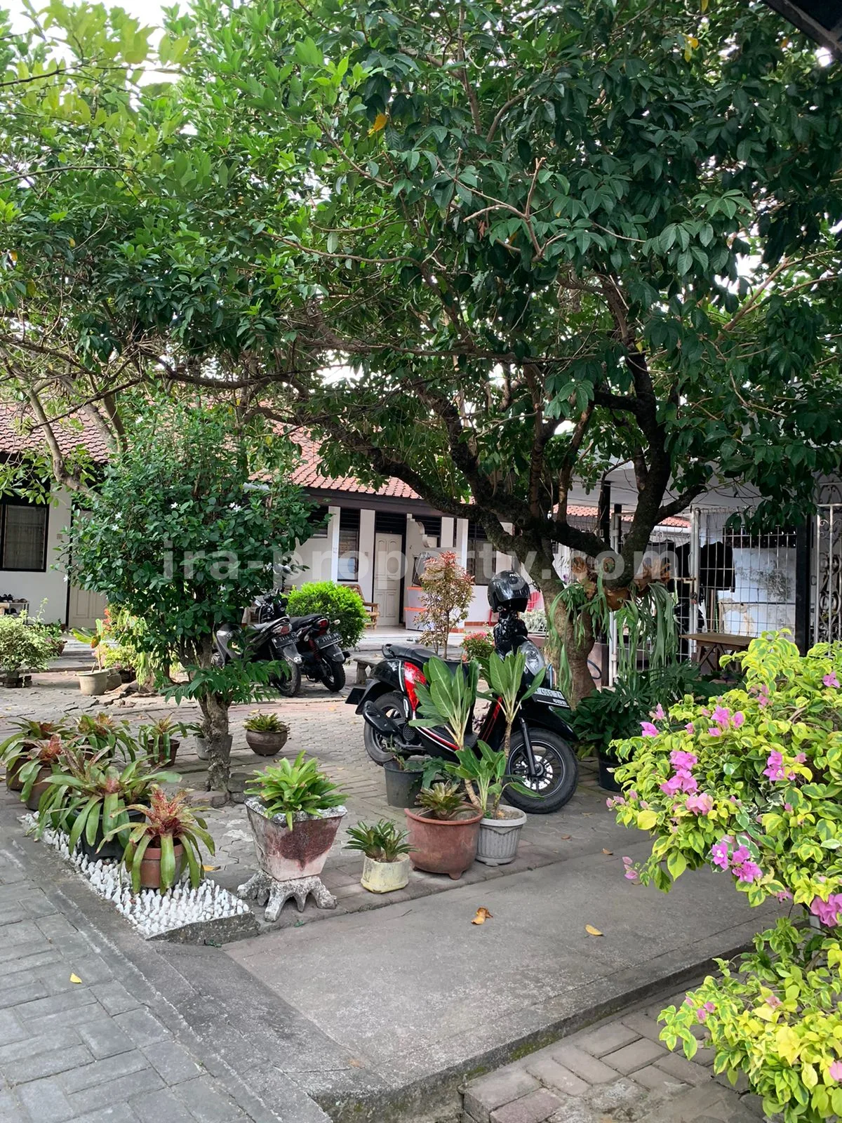 House with Boarding House on Jl. Pendidikan, Mataram - 603 - 15