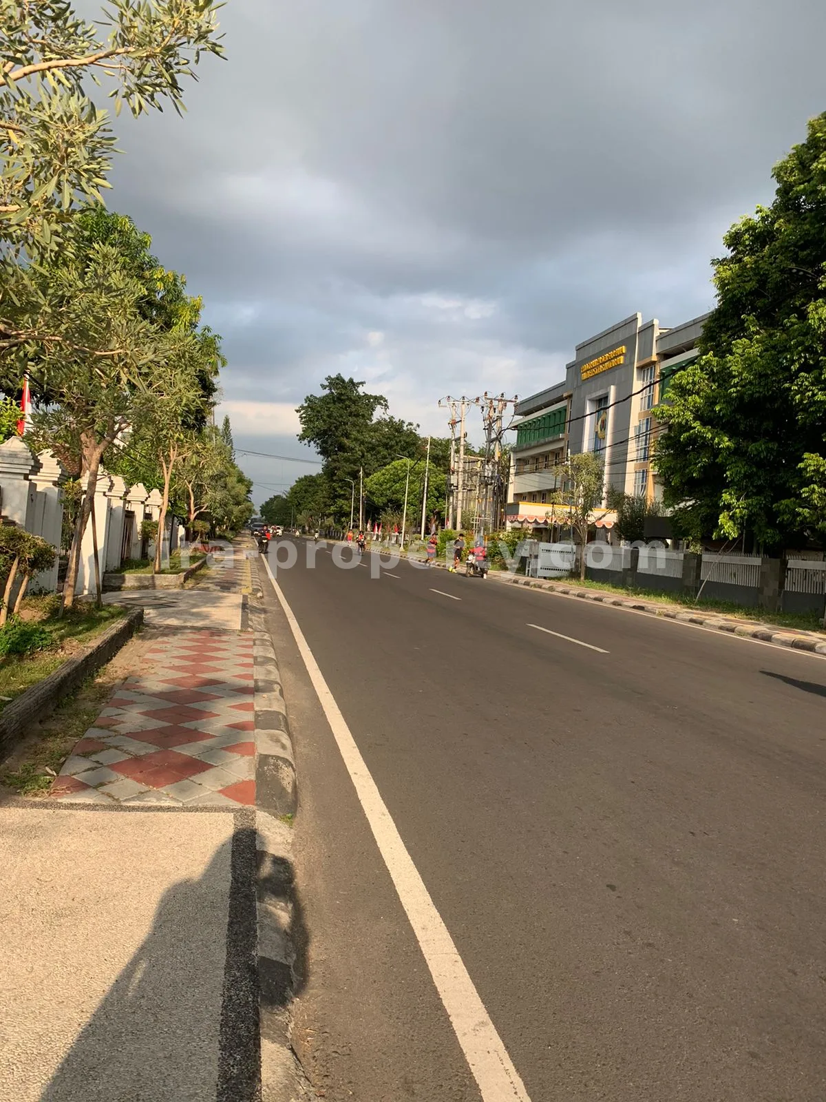 House · Mataram City · photo 2 of 23 House with Boarding House on Jl. Pendidikan, Mataram - 603 - 2