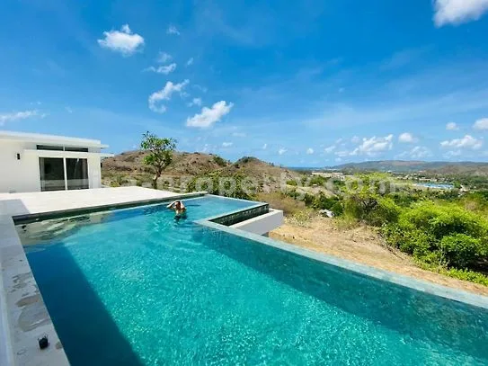 Luxurious Oceanview Villa in Kuta Mandalika - 323 - 19