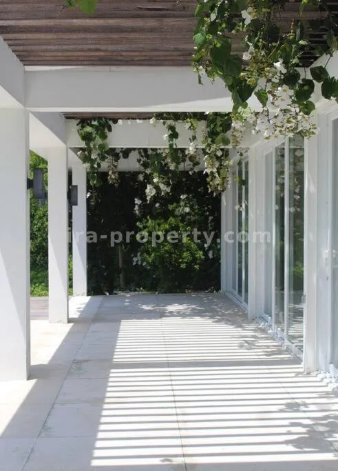 Luxurious Oceanview Villa in Kuta Mandalika - 323 - 32
