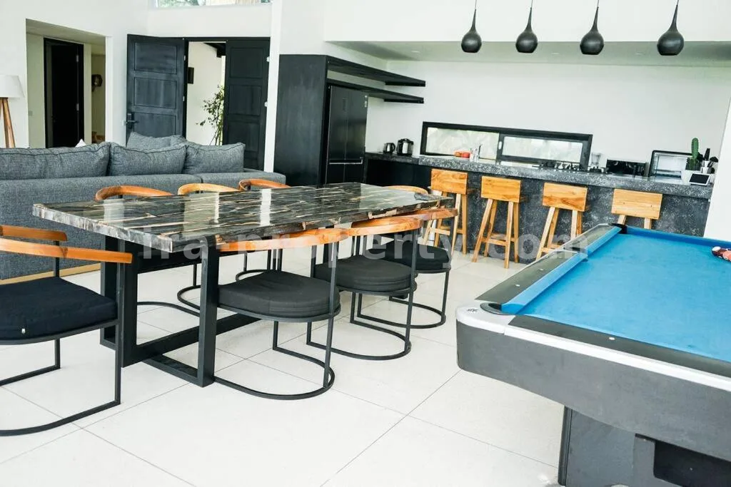 Villa & Hotel · Kuta Mandalika · photo 4 of 36 Luxurious Oceanview Villa in Kuta Mandalika - 323 - 4