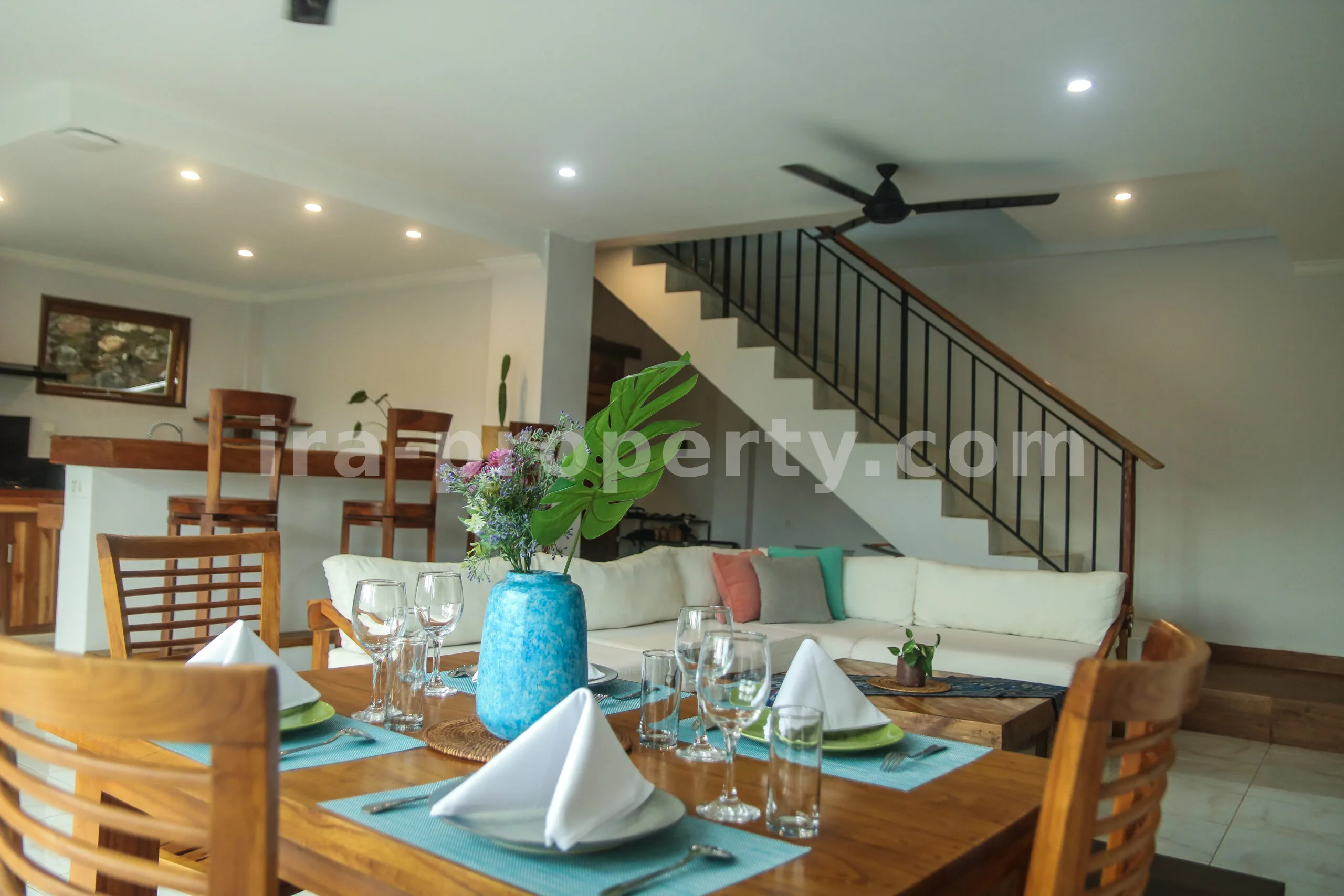 Villa & Hotel · Kuta Mandalika · photo 1 of 34 Luxurious Villa in Central Kuta Mandalika - 320 - 1