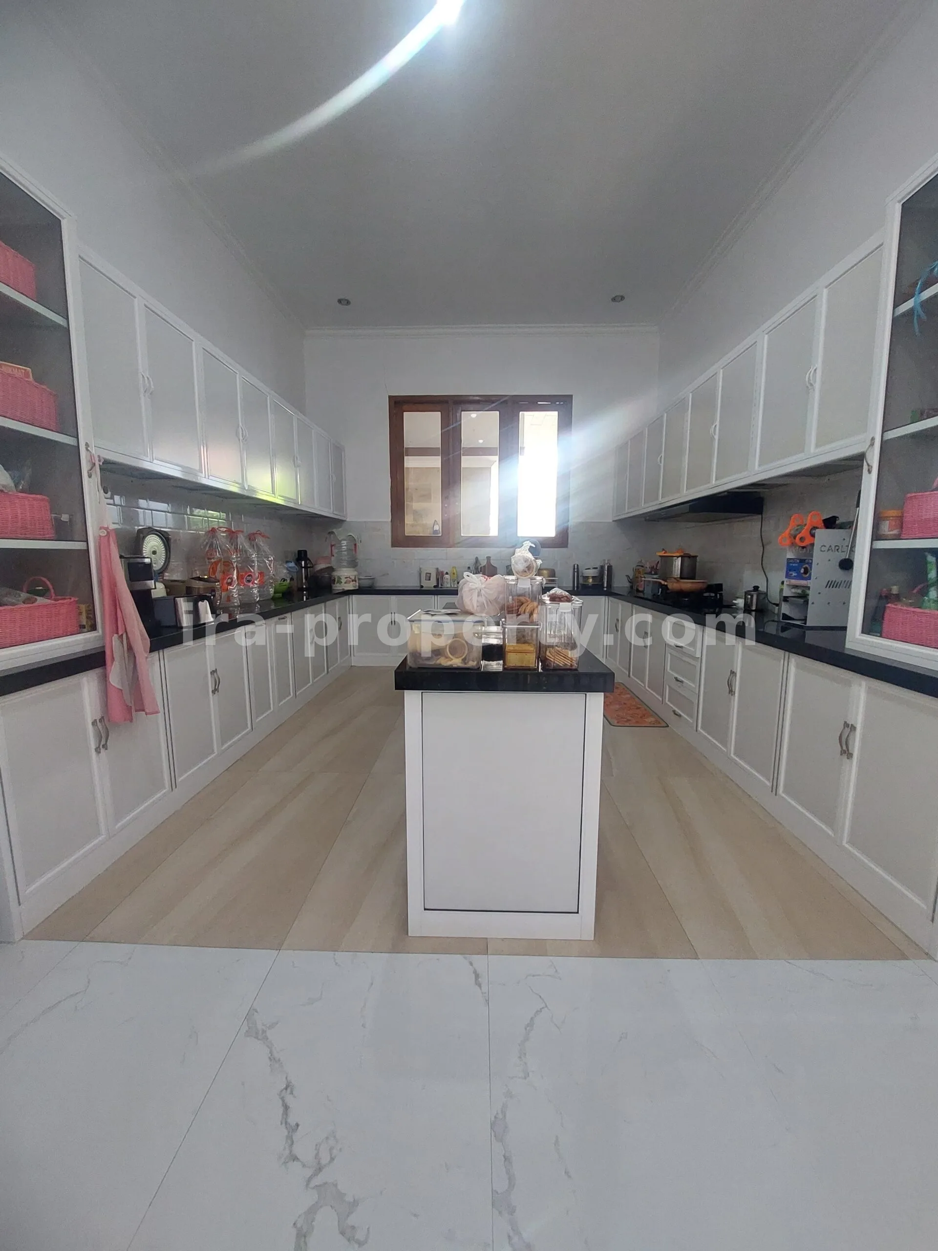 Luxury Home in Elite Pagutan Mataram Complex - 564 - 8