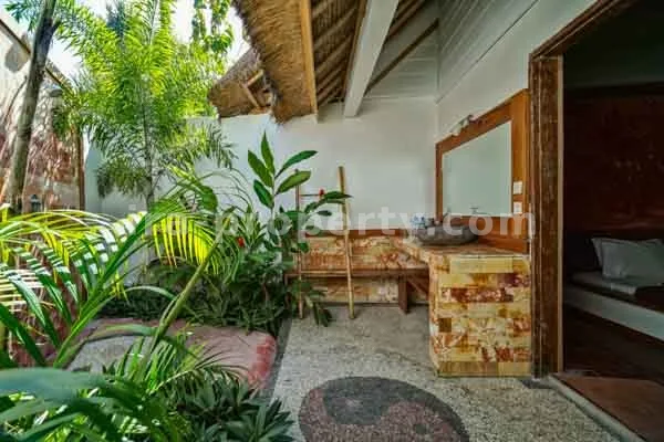 Kompleks Villa dan Hotel Mewah di Selong Belanak - 290 - 15