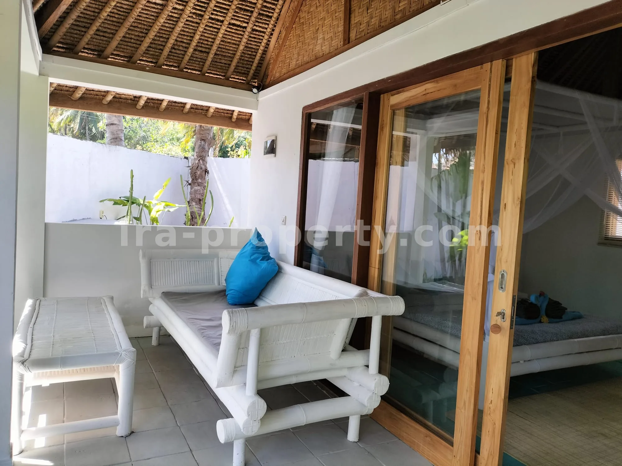 Kompleks Villa dan Hotel Mewah di Selong Belanak - 290 - 18