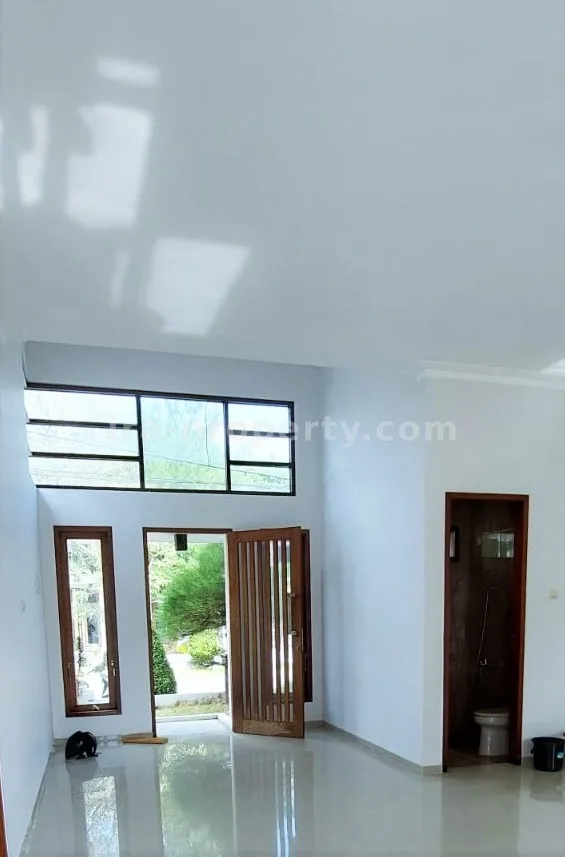 Rumah Modern di Perumahan Elit Graha Majapahit Mataram - 406 - 10