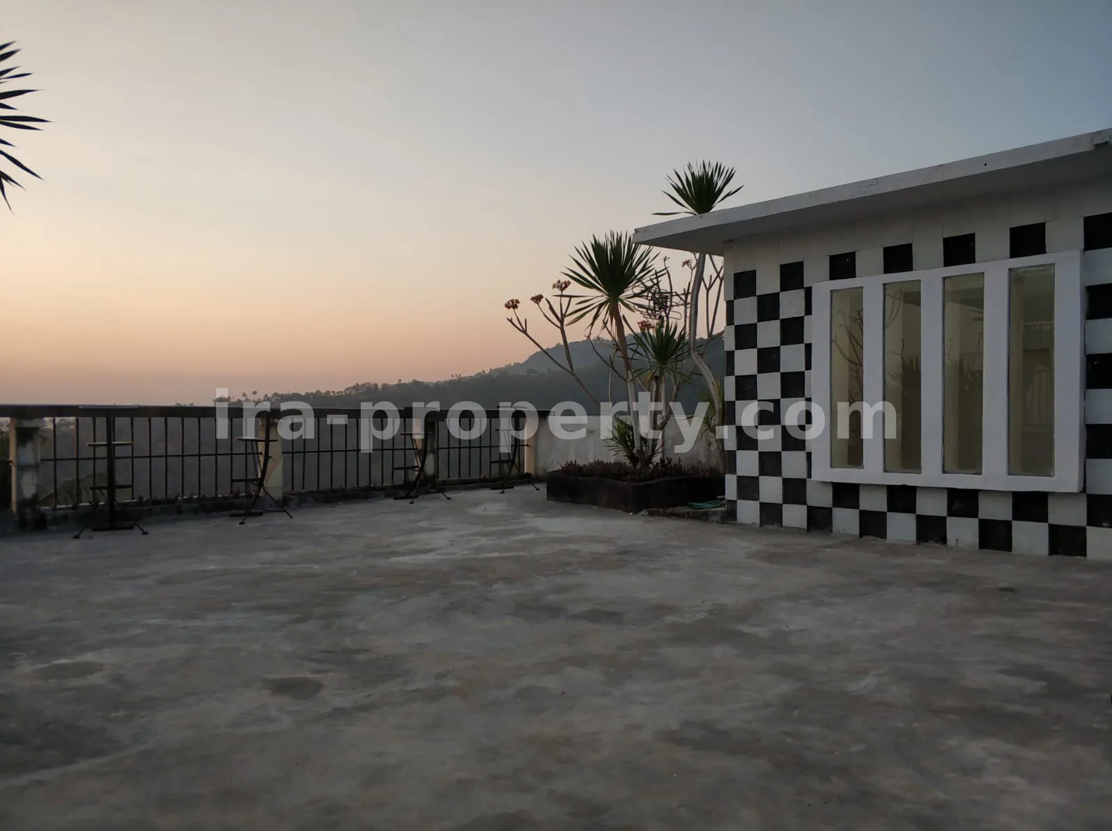 Villa & Hotel · Senggigi · foto 2 dari 18 Villa dengan Pemandangan Laut dan Kota di Batulayar, Senggigi - 422 - 2
