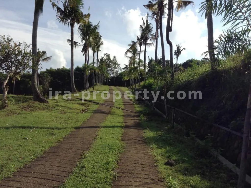 Tanah · Senggigi · foto 3 dari 9 Kavling Tanah Pemandangan Laut Sempurna untuk Vila Dekat Senggigi - 347 - 3