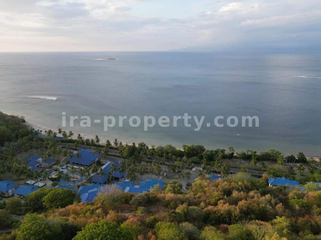 Tanah · Sekotong · foto 3 dari 16 Tanah Tepi Laut Strategis Dekat Sundancer, Sekotong - 187-2 - 3