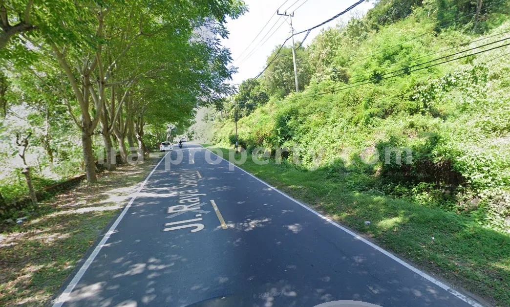 Tanah · Senggigi · foto 4 dari 4 Tanah Pinggir Jalan Strategis Dekat Pantai Malimbu, Senggigi - 345 - 4