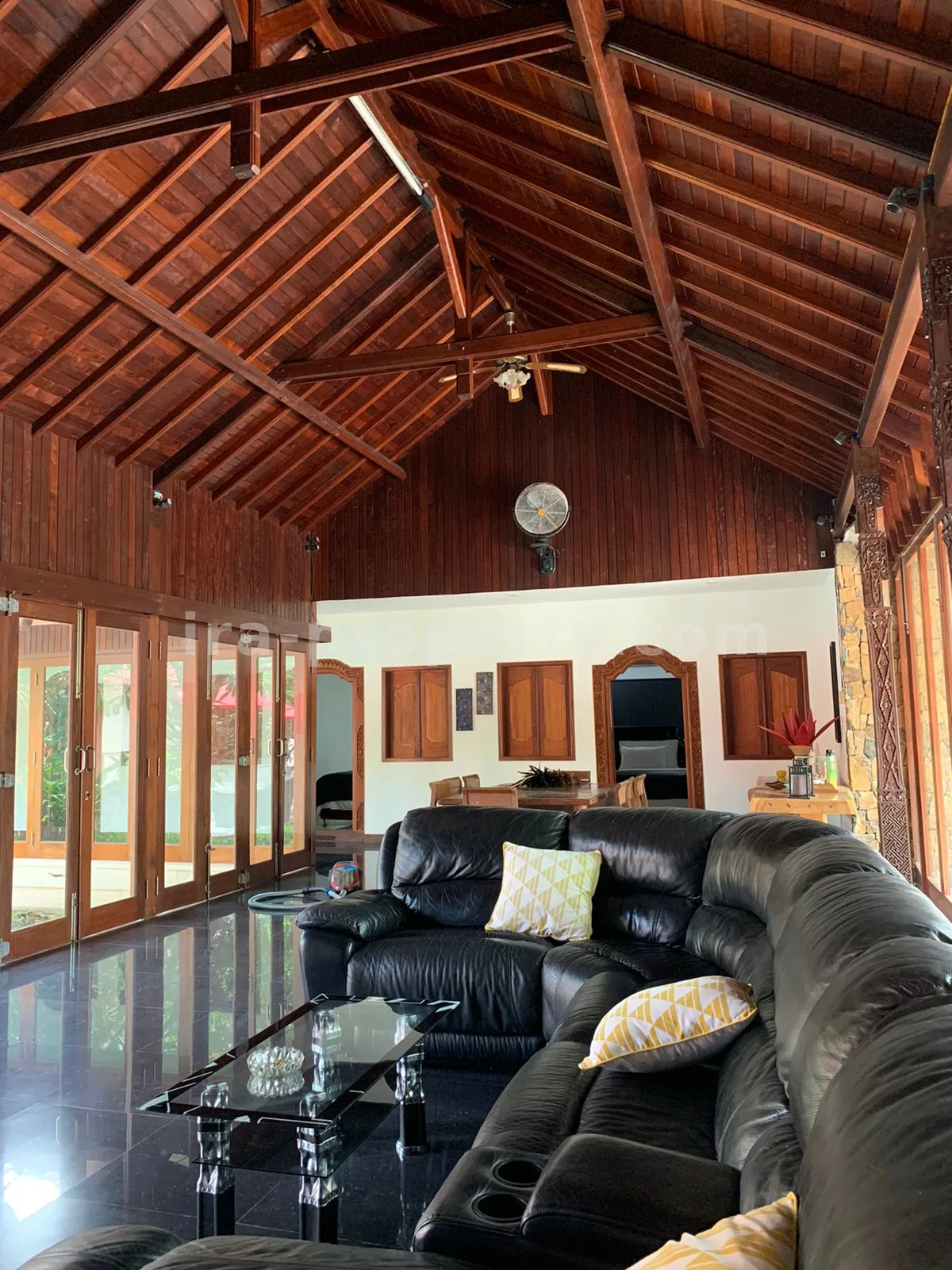 Villa Luas Dijual di Batu Layar Dekat Senggigi, Lombok - 217 - 24