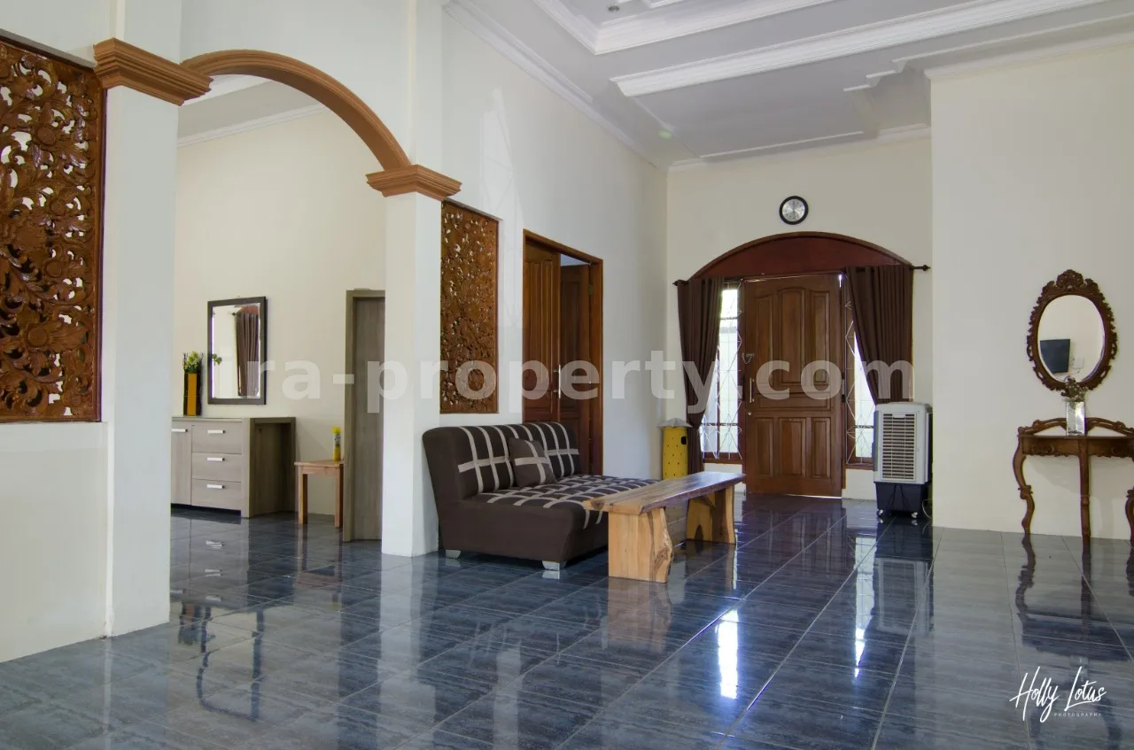 Vila Luas di Jalan Montong Dekat Senggigi, Lombok - X26457 - 12