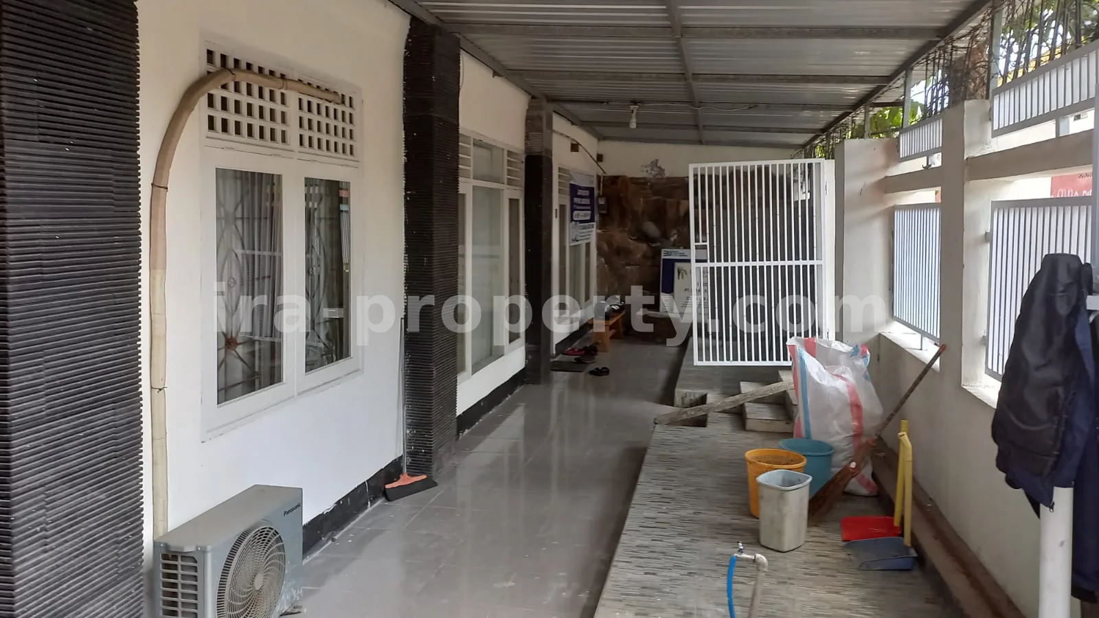 Rumah · Kota Mataram · foto 5 dari 11 Rumah Strategis Dekat SMPN 1 Mataram - 501 - 5