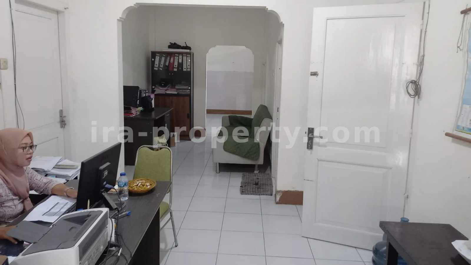 Rumah Strategis Dekat SMPN 1 Mataram - 501 - 7