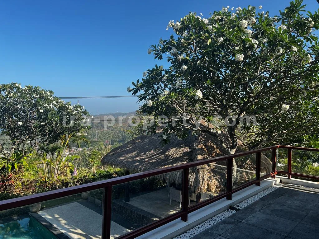 Villa Mewah dengan Pemandangan Laut di The Hill Batu Layar - 423 - 13