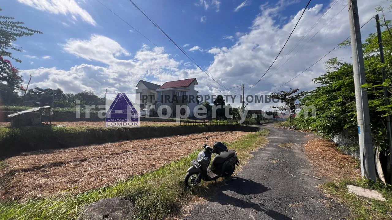 Land · Bali Island · photo 5 of 5 Beachfront Land for Sale in Ketewel, Bali - 73 - 5