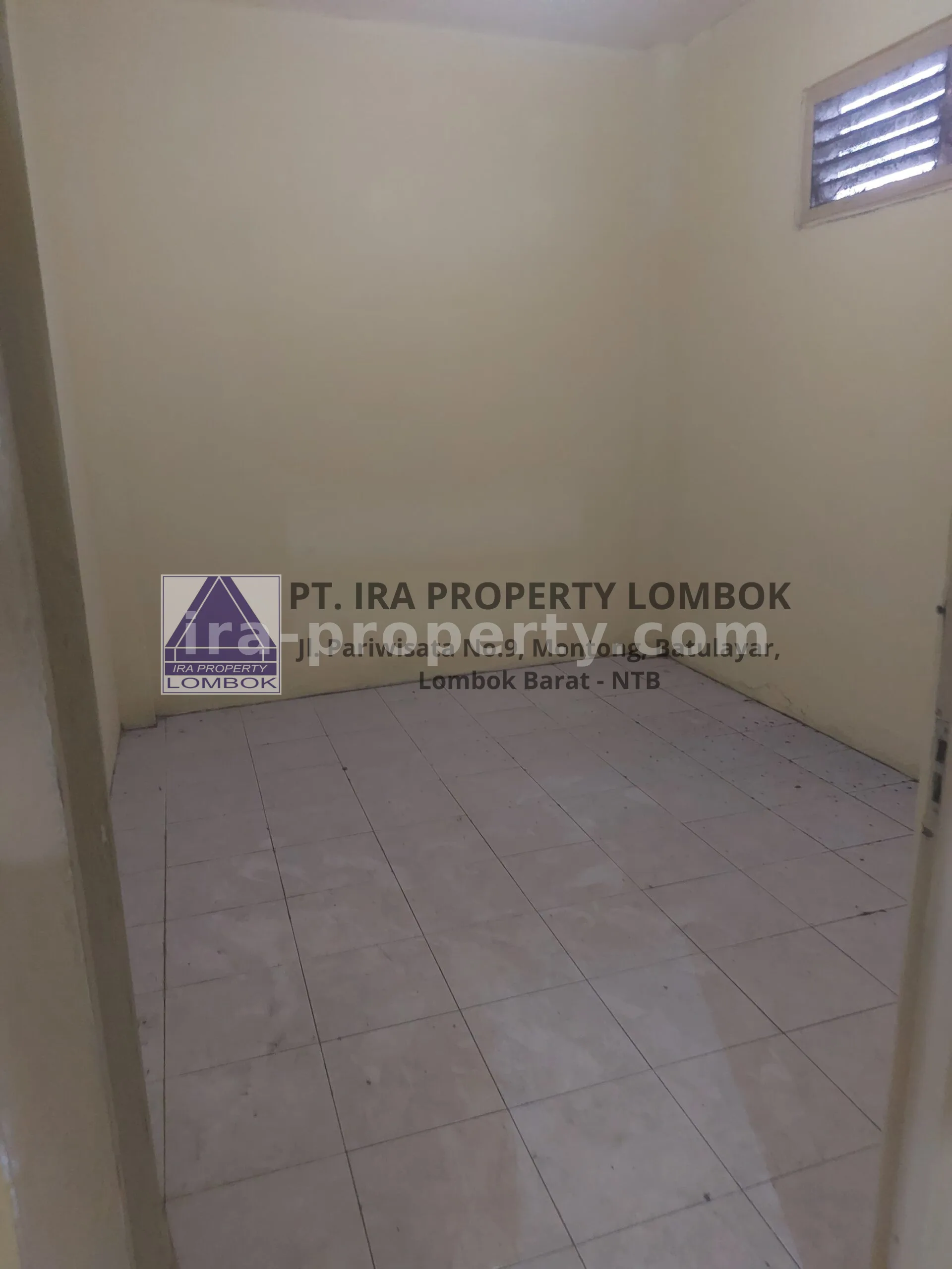 Ruko & Komersial · Kota Mataram · foto 4 dari 8 Ruko Komersial di Pinggir Jalan Utama Ampenan Utara - 619 - 4