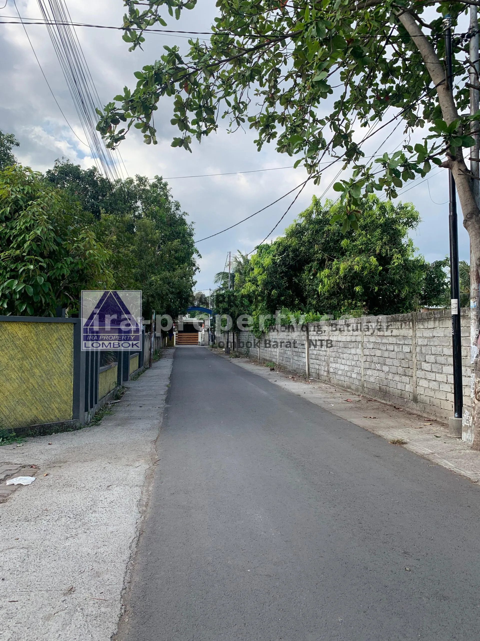 House · Mataram City · photo 2 of 11 Cozy House in Penghulu Agung Ampenan, Mataram - 622 - 2