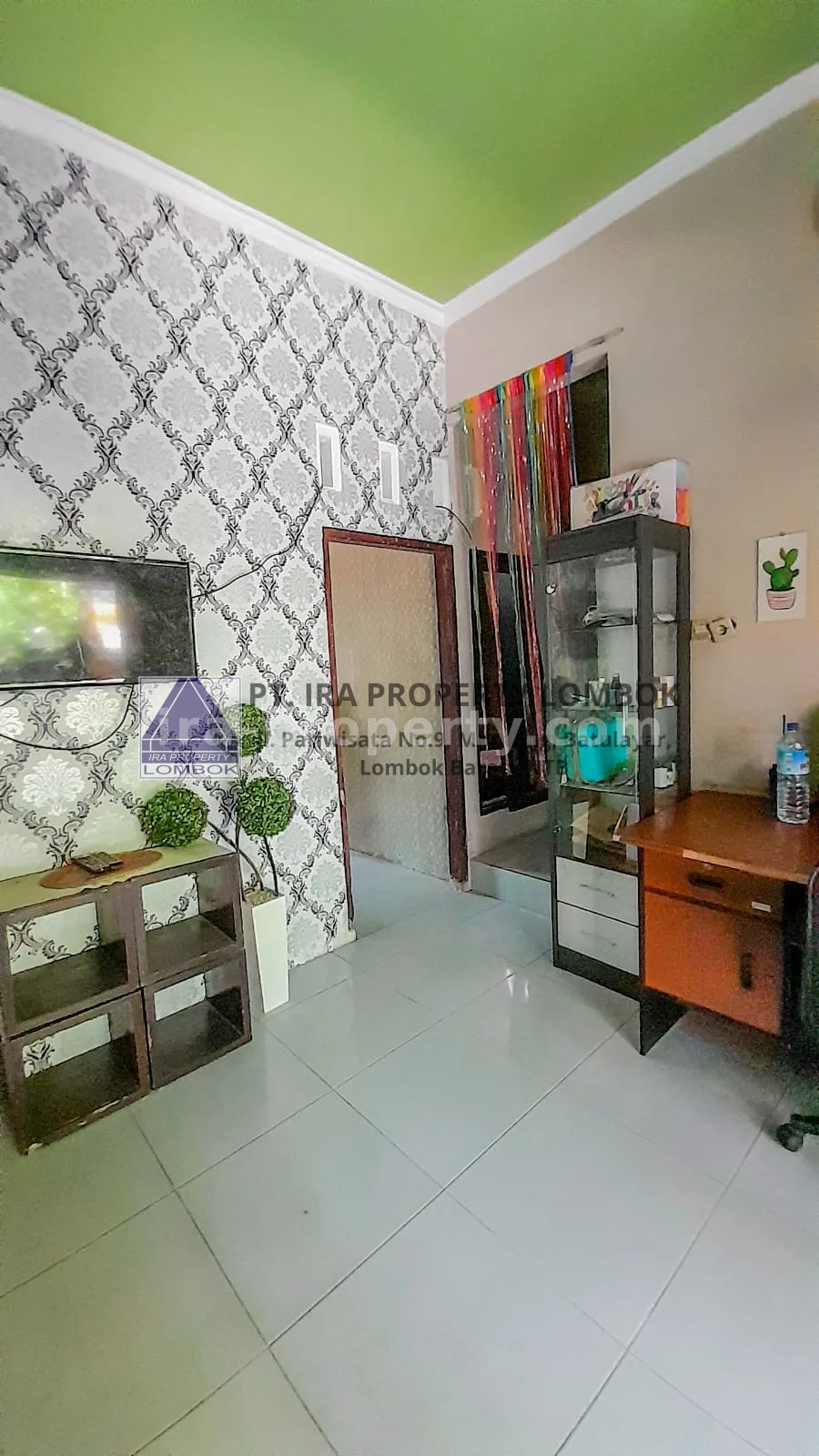 Ruko & Komersial · Kota Mataram · foto 2 dari 9 Rumah dan Indekos Strategis Dekat Polsek Ampenan - 527 - 2