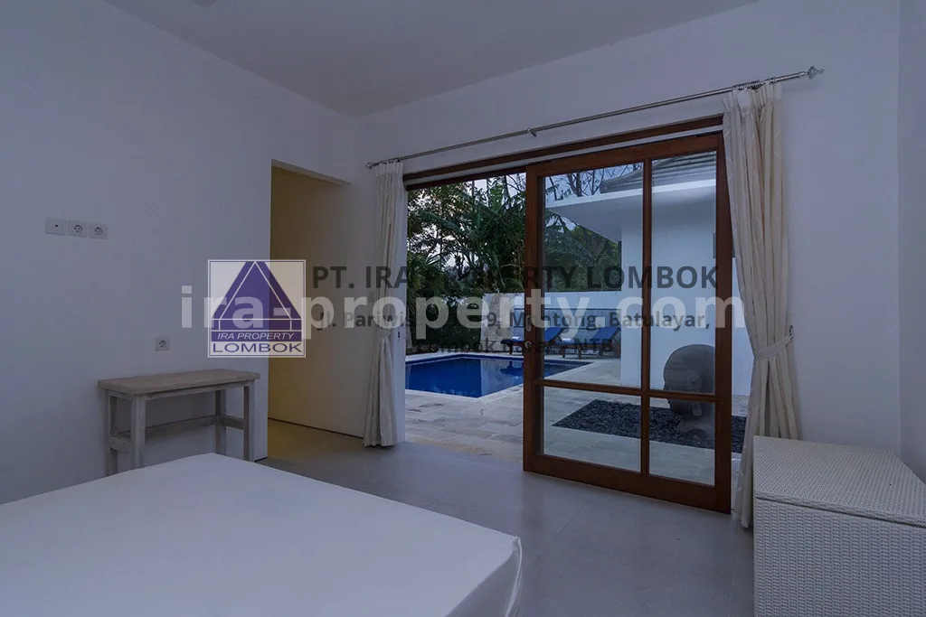 Villa Eksklusif Dekat Pantai Setangi Senggigi dengan Kolam Renang Pribadi - 247 - 10