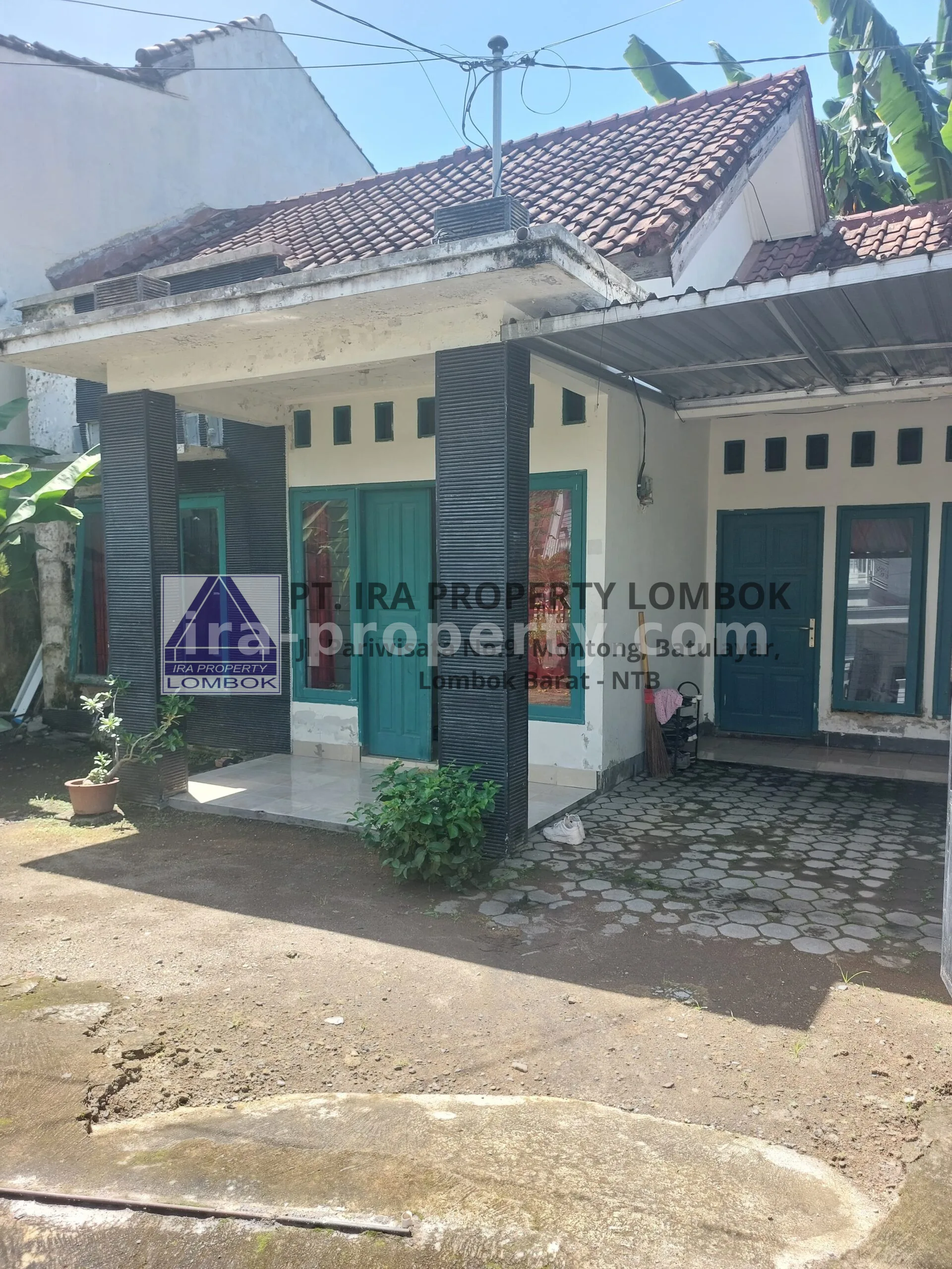 Rumah · Kota Mataram · foto 1 dari 8 Rumah Dijual di Kompleks Perumahan Jl. Adi Sucipto, Mataram - 648 - 1