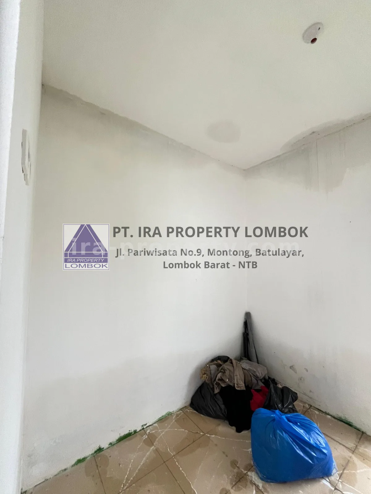 House · West Lombok Area · photo 3 of 16 House for Sale in Lavida Meka Asia Complex, West Lombok - 647 - 3