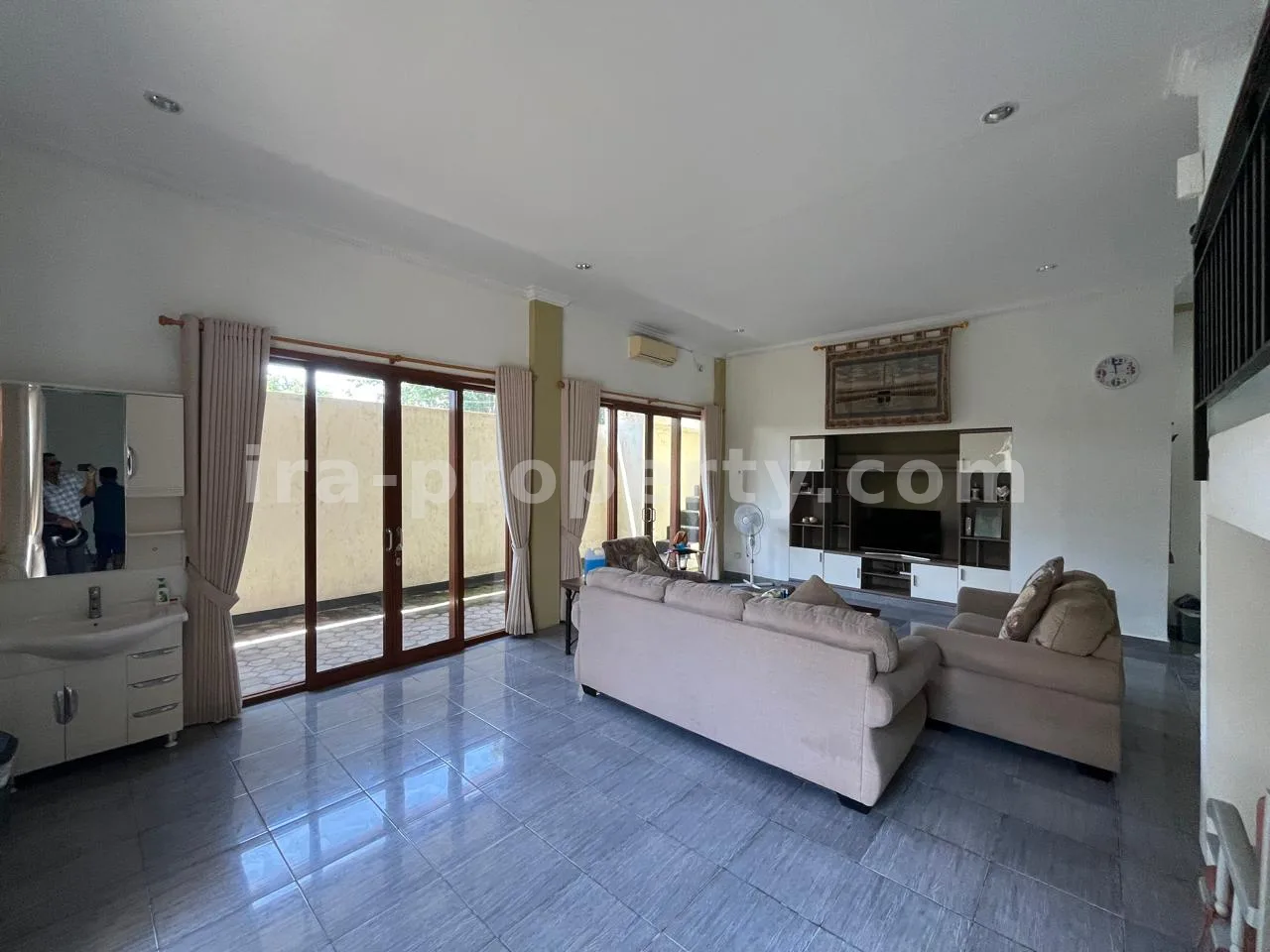 Villa & Hotel · Senggigi · foto 4 dari 6 Villa Tepi Pantai Dijual di Montong, Lombok Barat - 428 - 4