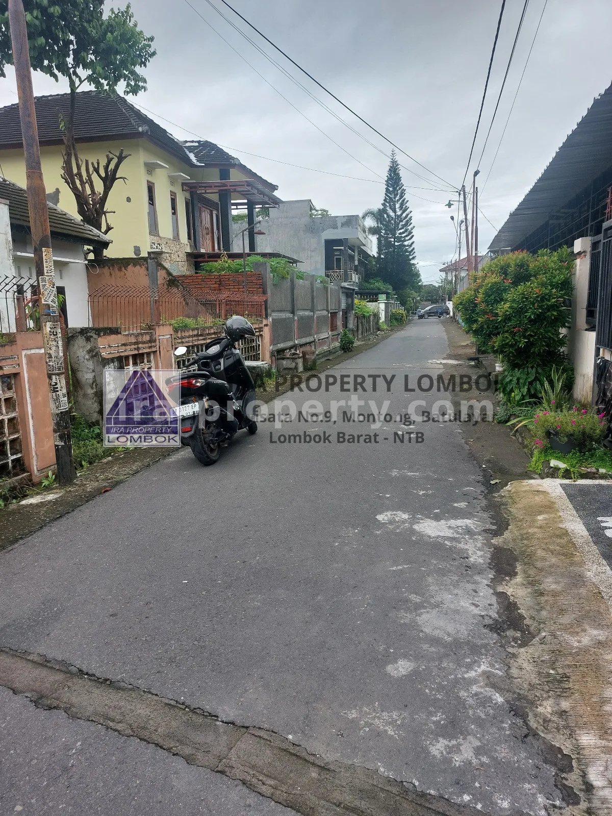 Rumah Strategis di Kompleks Taman Baru Dekat Mall Epicentrum - 651 - 12