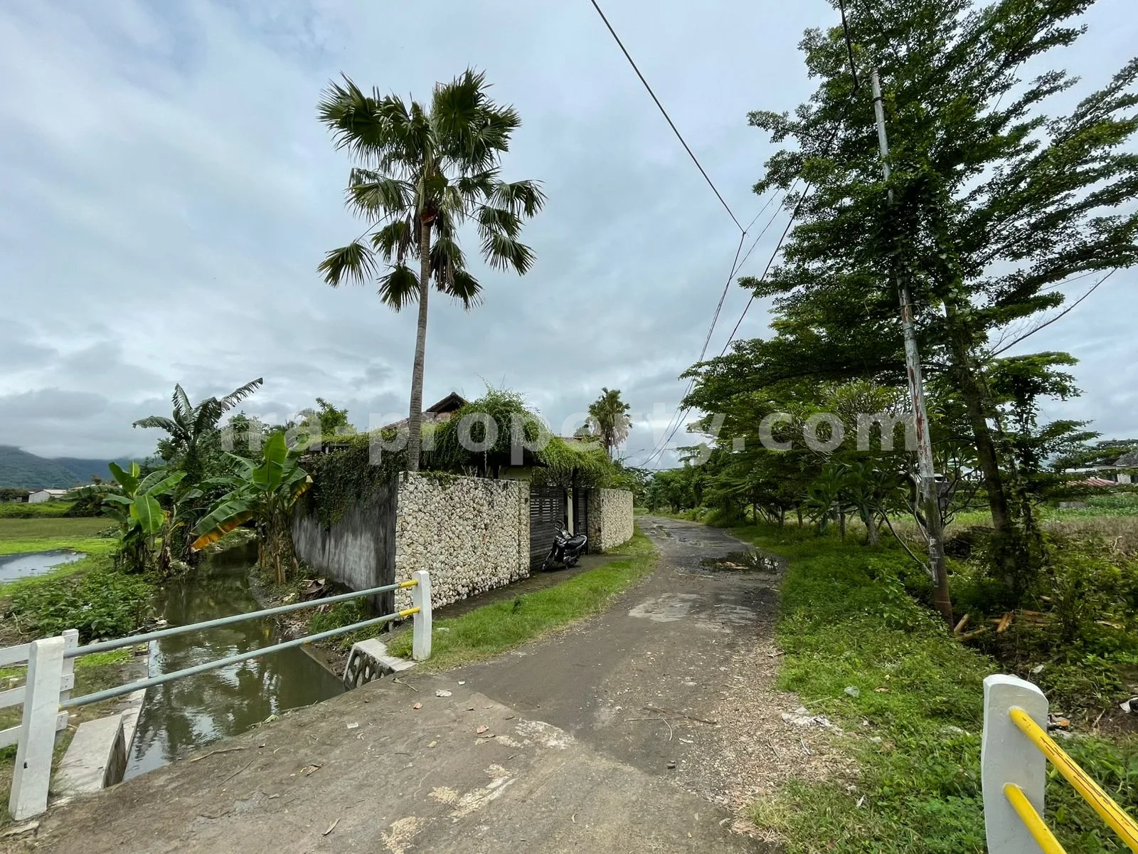 Villa & Hotel · Senggigi · foto 4 dari 15 Villa Dijual di Batu Layar, Dekat Hotel Jayakarta, Lombok Barat - 431 - 4