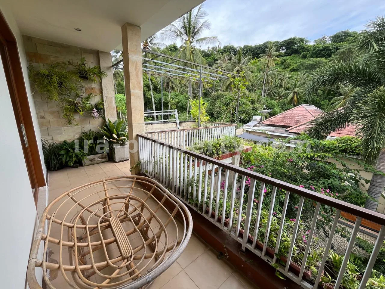 Villa Dijual di Pusat Senggigi, Lombok Barat - 436 - 9