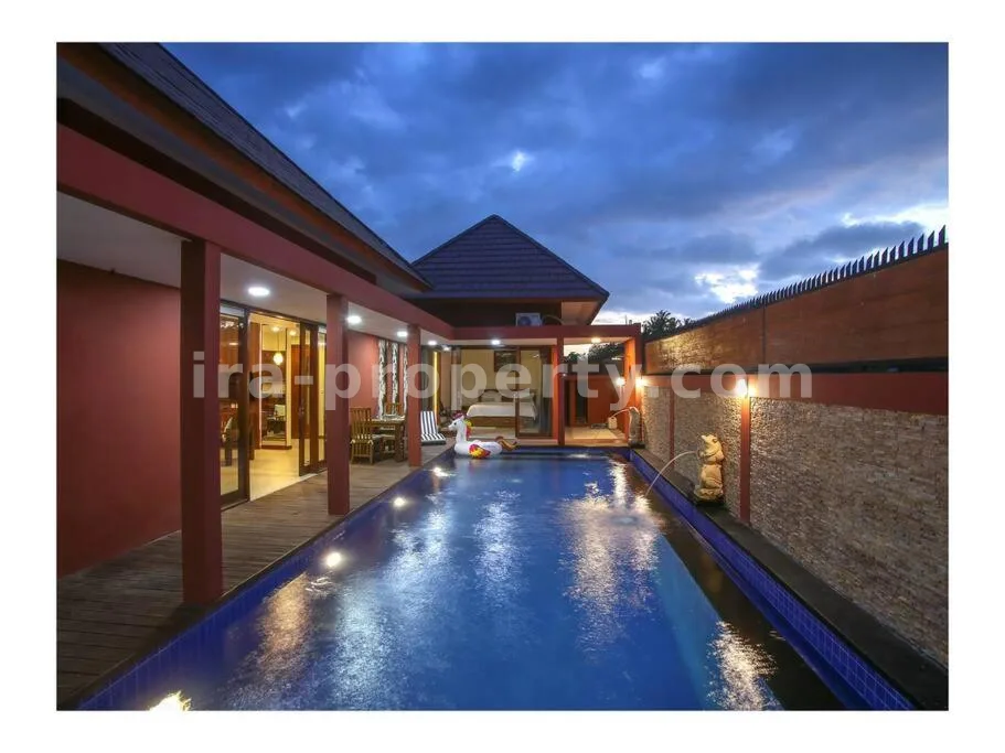 Villa Mewah Dekat Pantai Sire, Lombok Utara