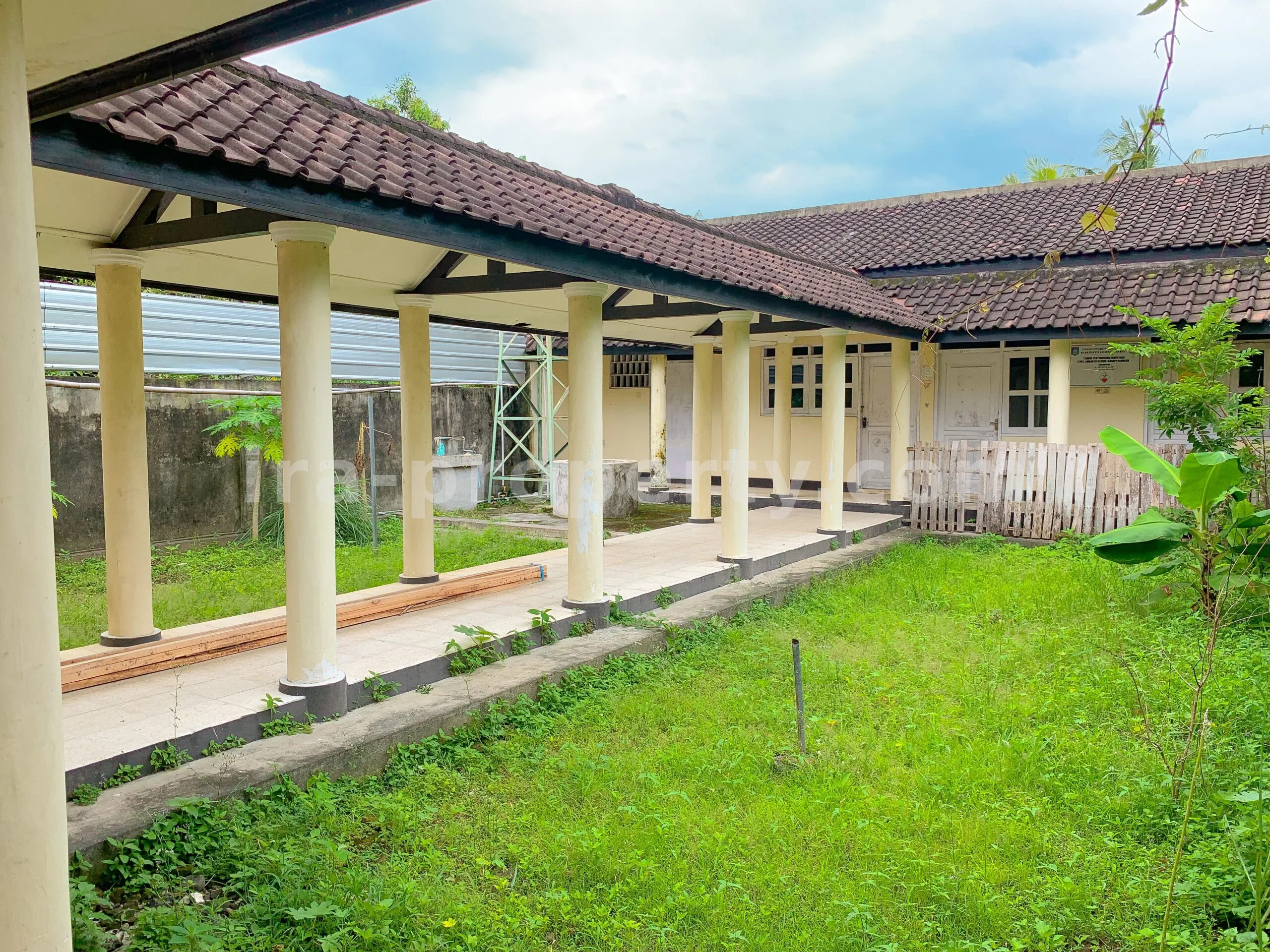 Rumah · Area Lombok Barat · foto 2 dari 20 Klinik Siap Pakai di Labuapi, Lombok Barat - 398 - 2