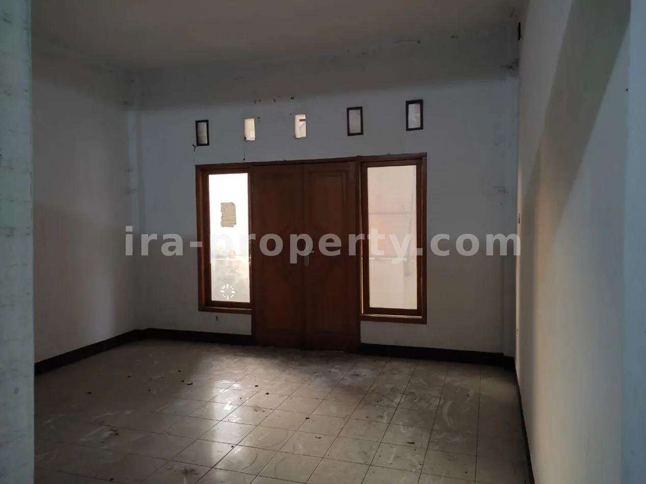 Ruko & Komersial · Kota Mataram · foto 2 dari 6 Ruko Komersial Dijual di Adisucipto, Mataram - 177-2 - 2