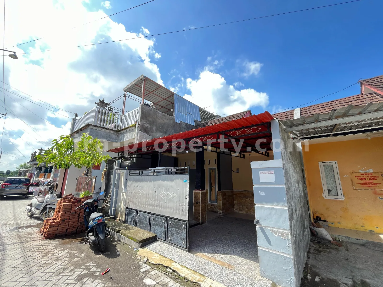 House · Mataram City · photo 5 of 18 Cozy Home in Royal Mataram Complex, Lingkar, Mataram - 673 - 5