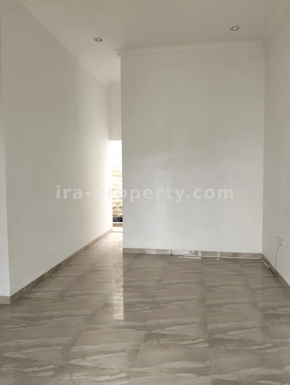House · Mataram City · photo 4 of 9 House for Sale in Griya Elen Residential Complex, Mataram - 646 - 4