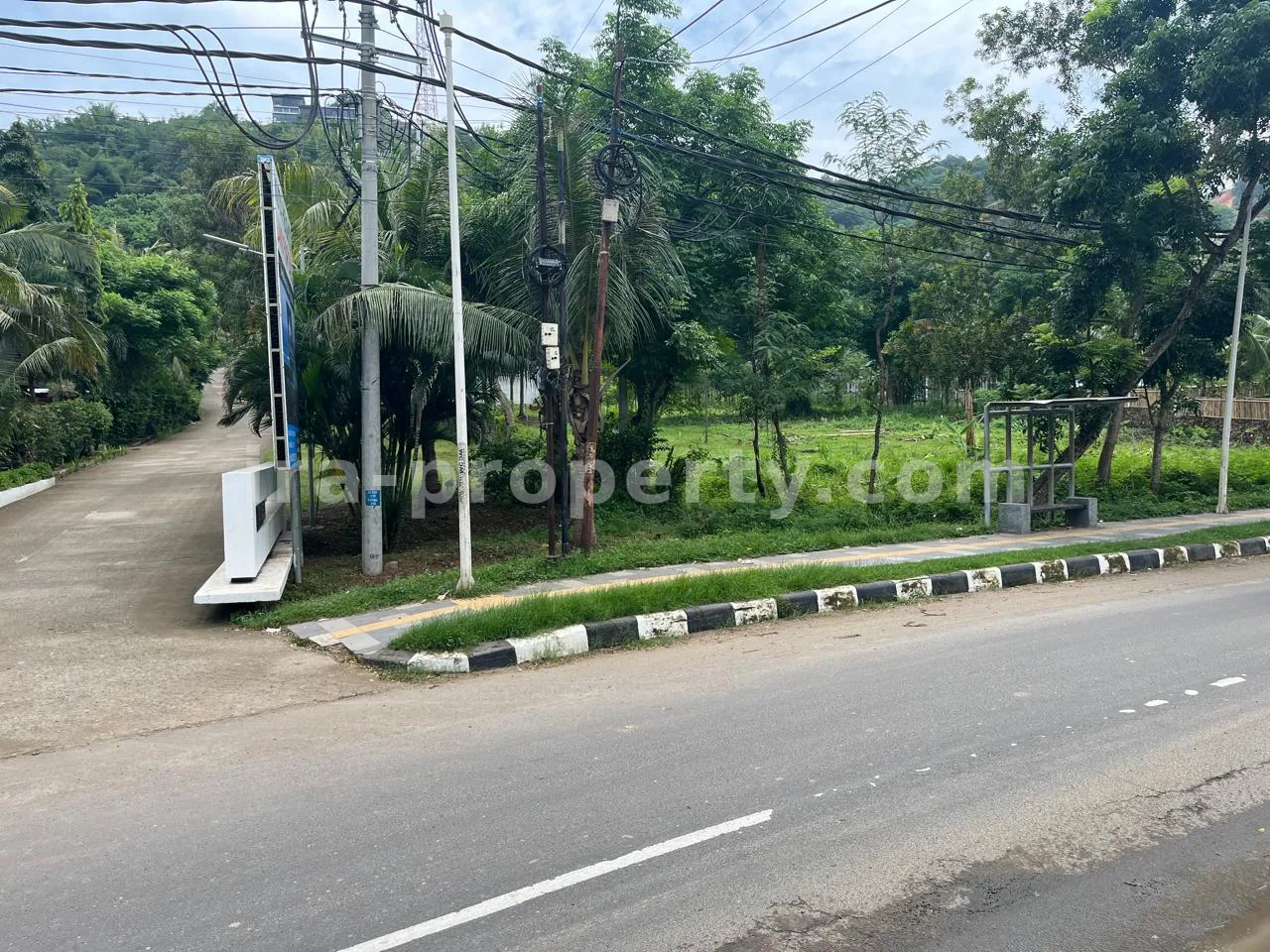 Land · Kuta Mandalika · photo 5 of 5 Land for Sale in Central Kuta Mandalika - 487 - 5