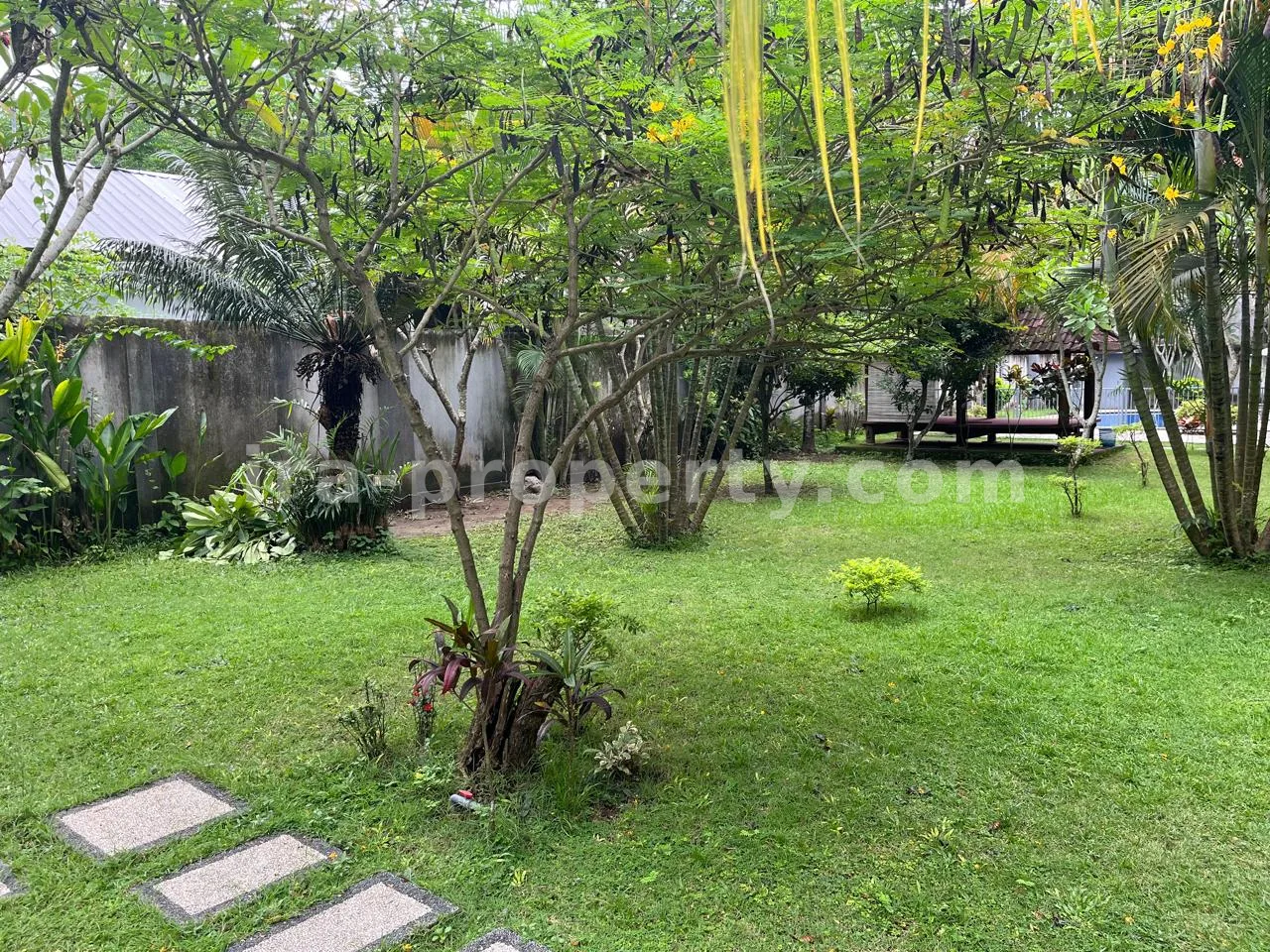 Land · Kuta Mandalika · photo 4 of 5 Land for Sale in Central Kuta Mandalika - 489 - 4
