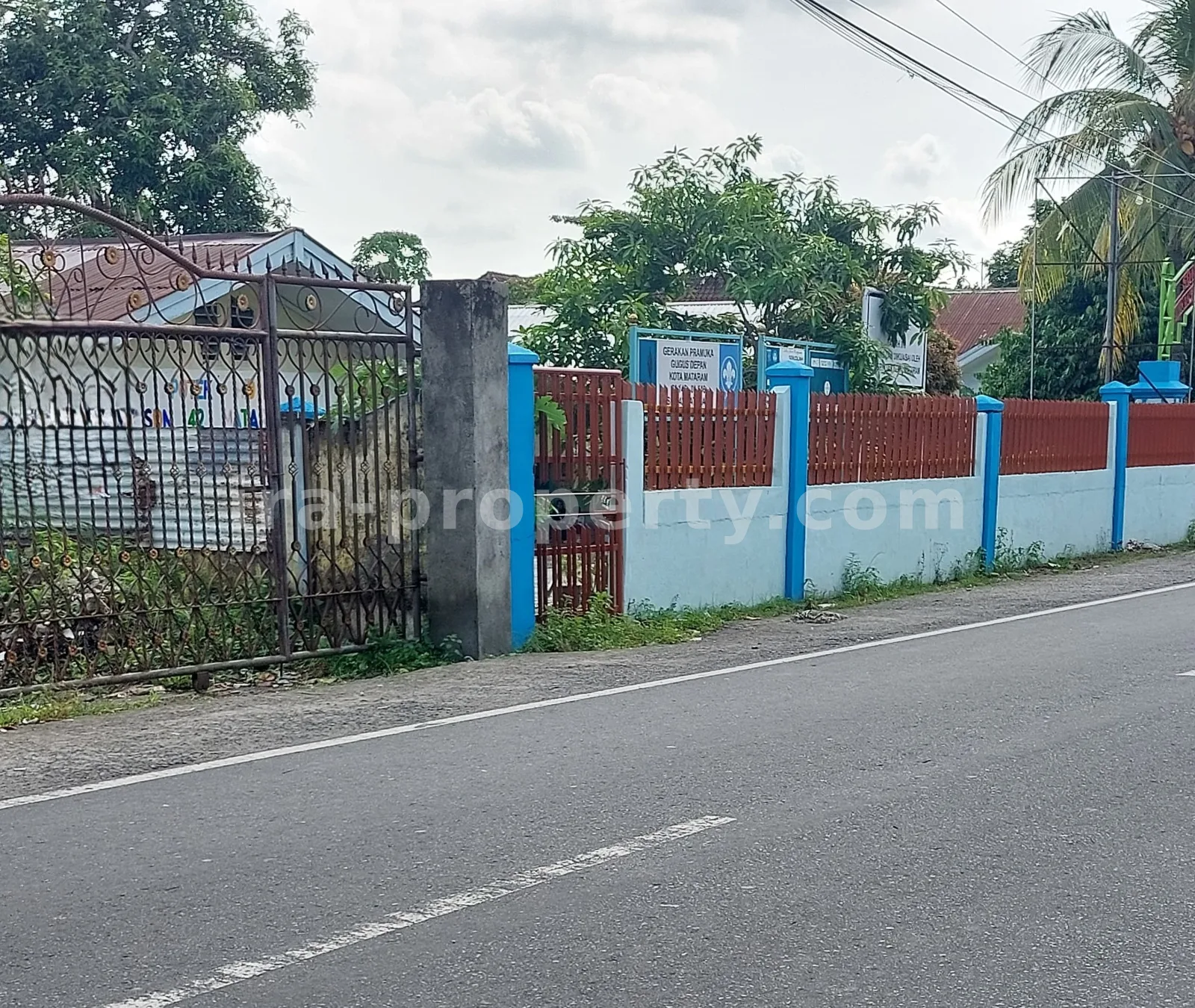 Tanah Dijual di Jalan Utama Mataram